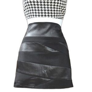 Black High Waist Pencil Mini Skirt  Size small